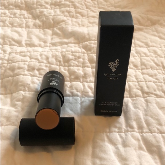 Younique Other - Satin Younique stick foundation